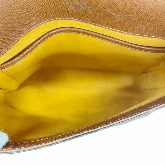 LOUIS VUITTON Authentic Brown Monogram Shoulder Bag - Picture 4 of 12